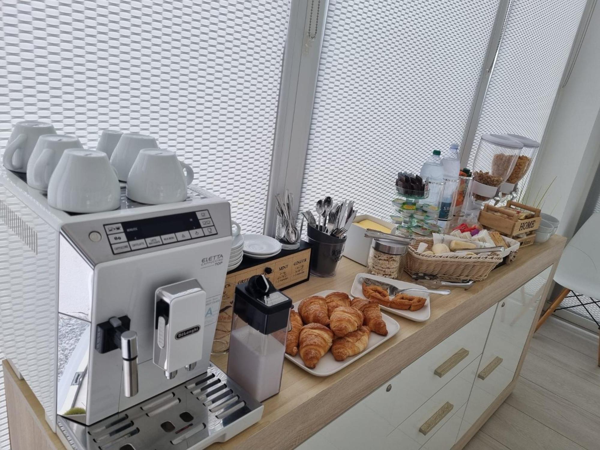Crystal B&B Dormelletto Εξωτερικό φωτογραφία