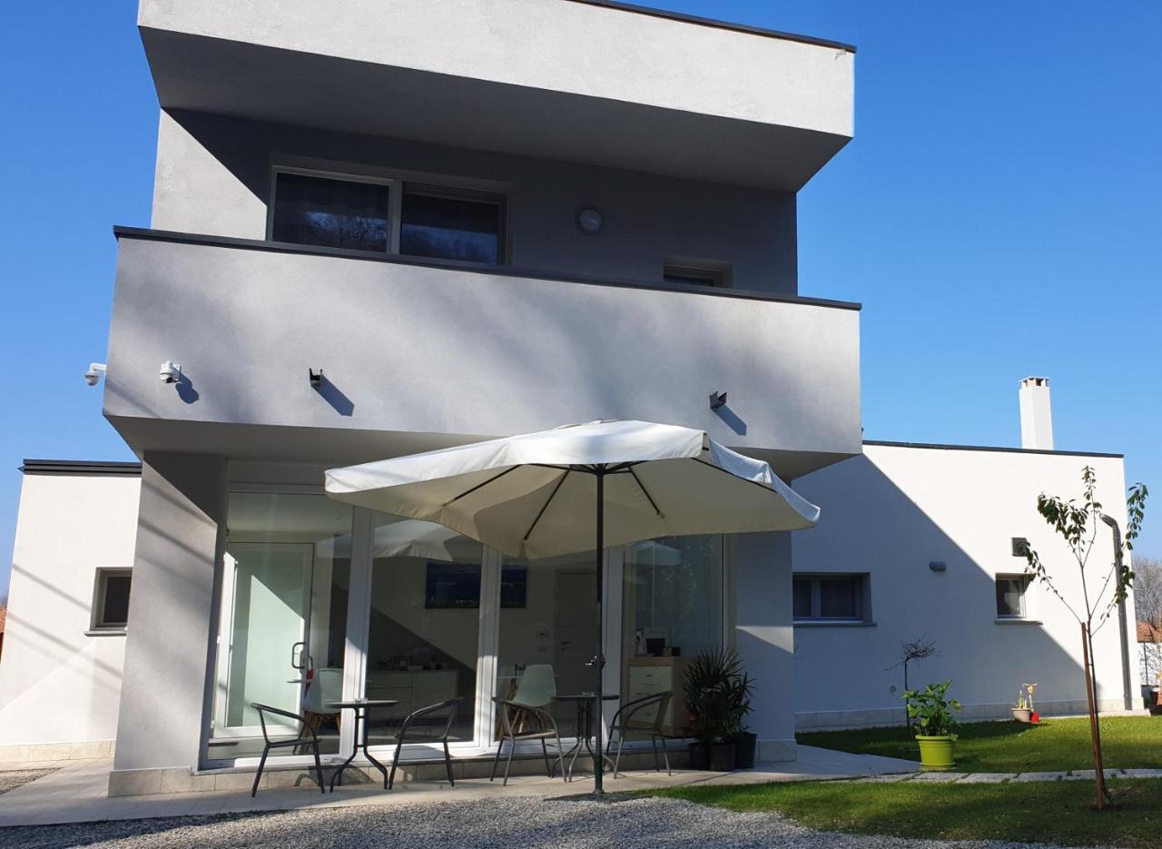 Crystal B&B Dormelletto Εξωτερικό φωτογραφία