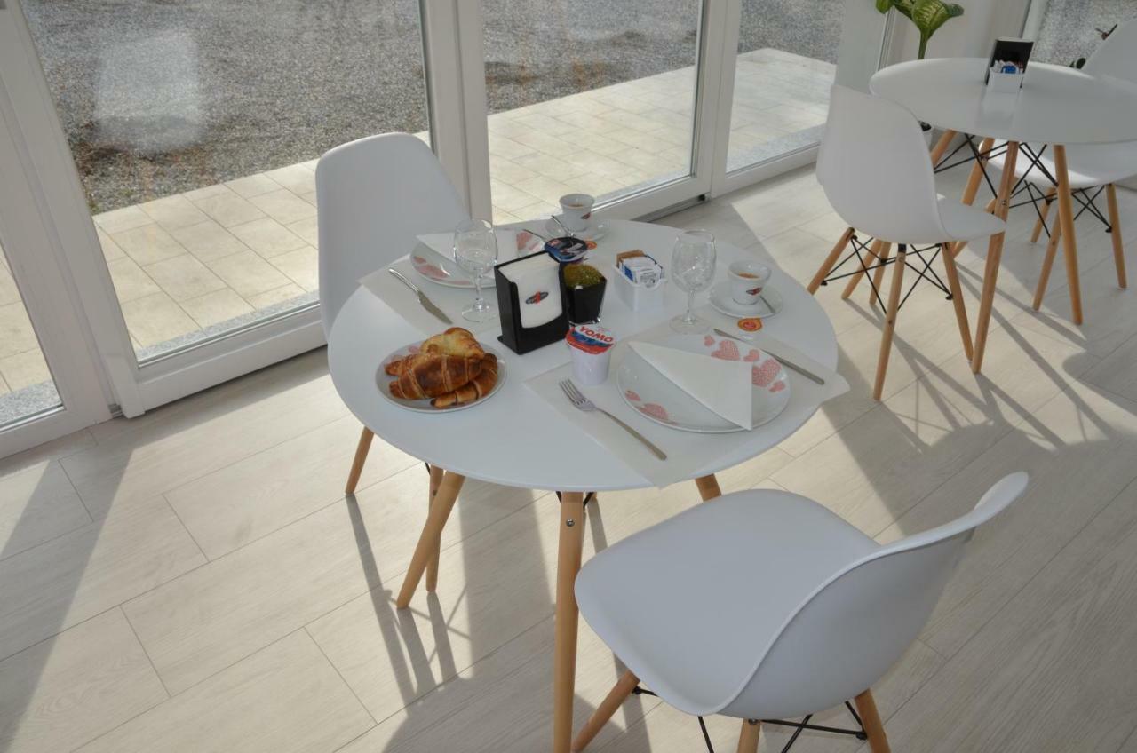 Crystal B&B Dormelletto Εξωτερικό φωτογραφία